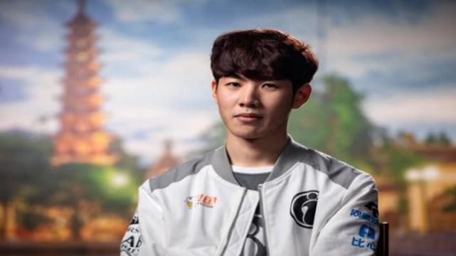 而噩耗降临 而噩耗降临