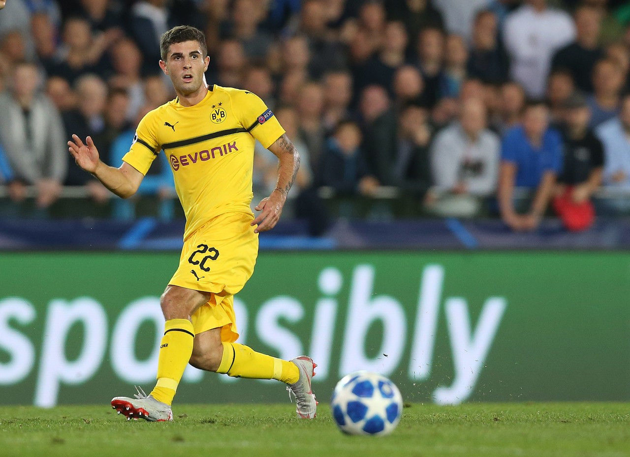 都值得赞扬 都值得赞扬