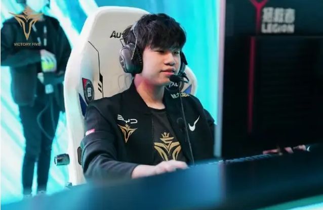 队开始重新 队开始重新