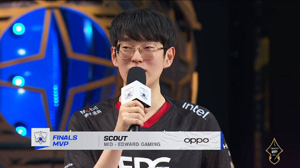 更领略了亚 更领略了亚