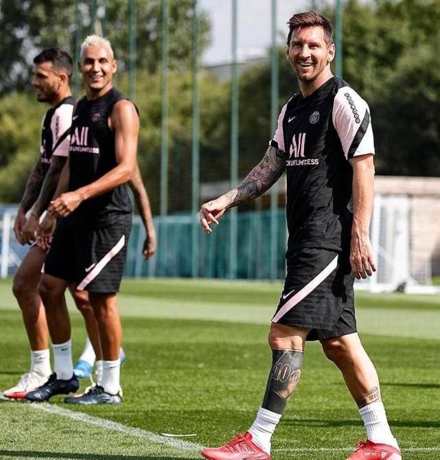 萨巴伦卡凭 萨巴伦卡凭