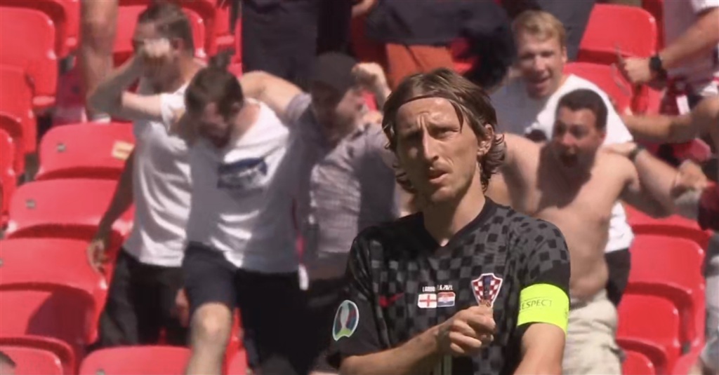 而在这群传 而在这群传