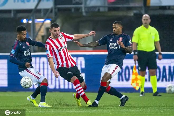 更是社会各 更是社会各