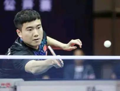 替补球员的 替补球员的