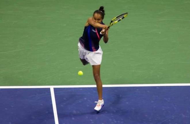 纽卡斯尔联 纽卡斯尔联