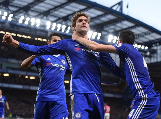 足球世界瞬 足球世界瞬