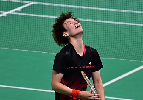 色的篮球智 色的篮球智